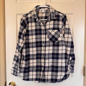 Old Navy The Classic Women's M Plaid Button Down Shirt Cotton Flannel Cabincore